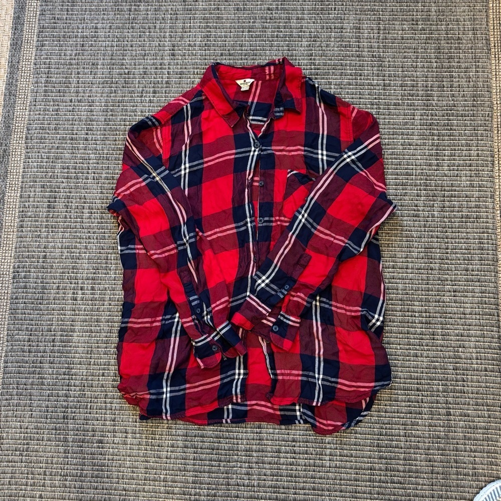 Woolrich Red and Navy Plaid 100% Rayon Button-Down Shirt